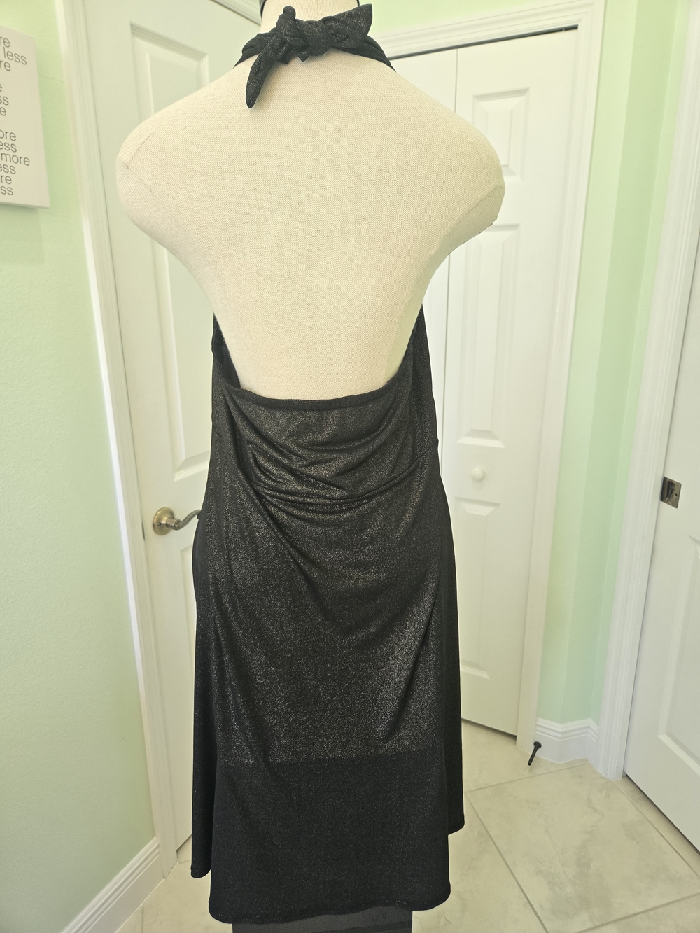Patricia Field Y2K Black Gold Sparkle Tie Back Halter Midi Dress - Picture 8 of 13